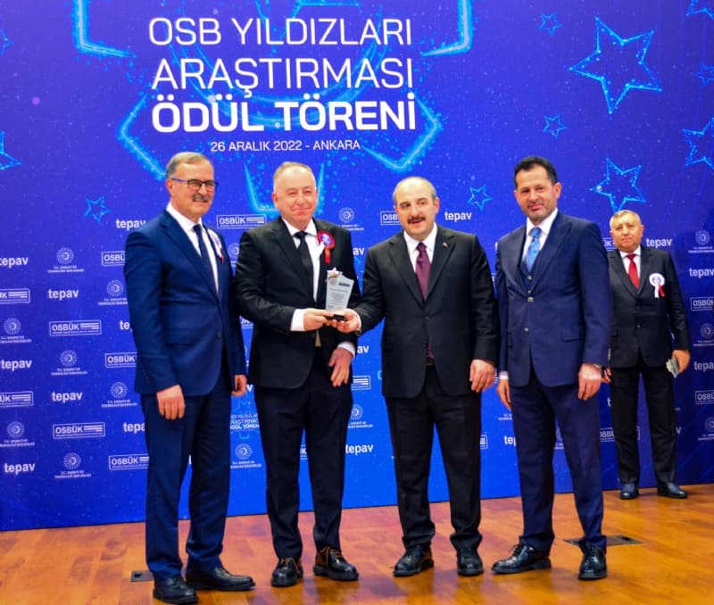 fistas ilhan sari