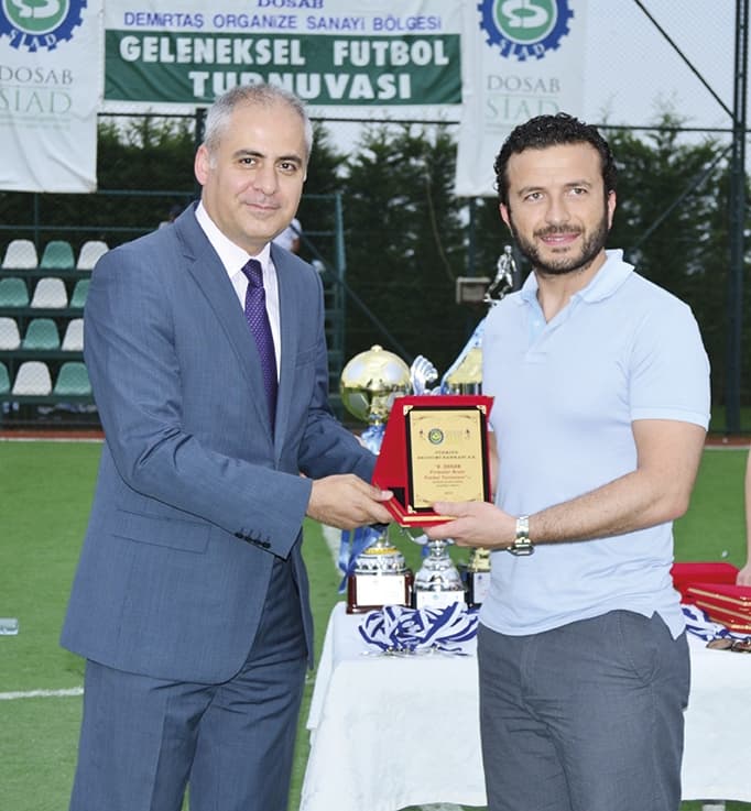 Adnan Kar sponsor  Yunus Olgac  plaket