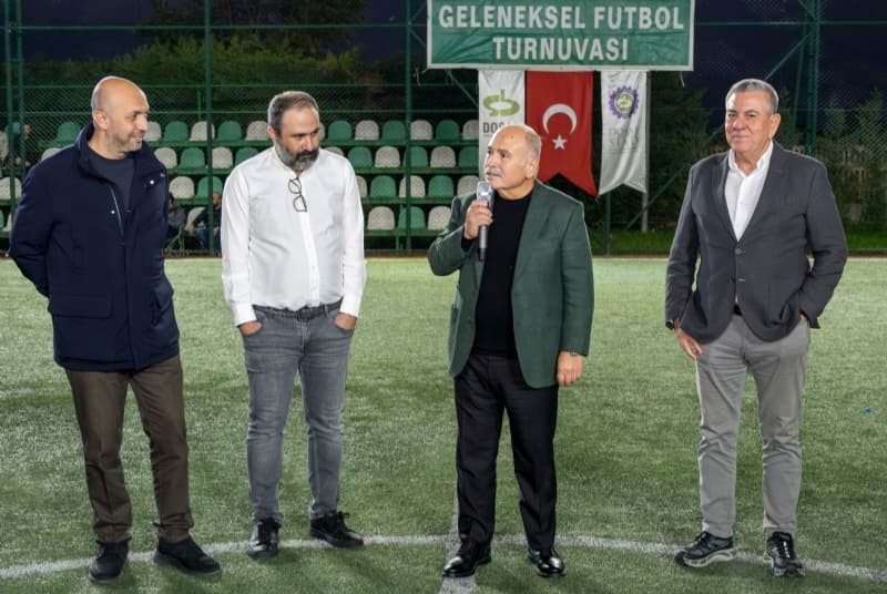 levent eski konusma