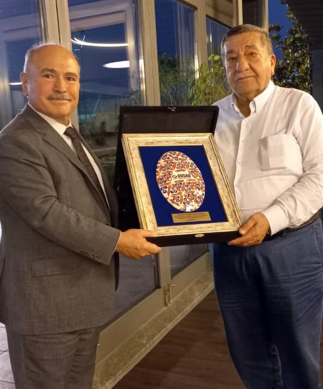 sukru ozcimen