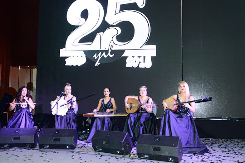 25 Yil Gece Guldeste Grubu
