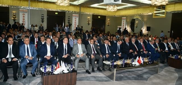 TÜRKİYE OSB`LERİ BURSA`DAKİ ÇEVRE ZİRVESİNDE BULUŞTU
