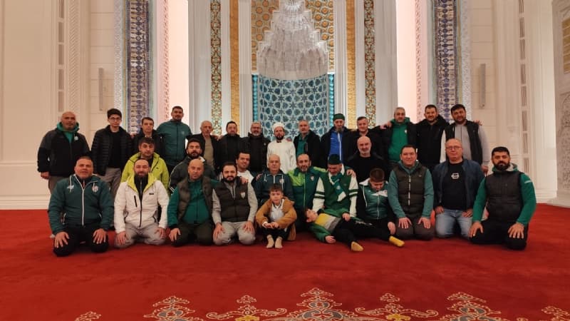 Bursaspor Teksas Taraftar Grubu, DOSAB Camii`nde buluştu