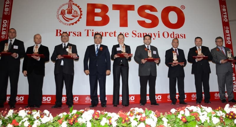 DOSAB`LI 63 FİRMA 3 MİLYAR DOLARI GEÇTİ BÖLGEDEN İHRACAT 3,5 MİLYARI ZORLADI