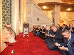 cami ici dua mehmet emin ay